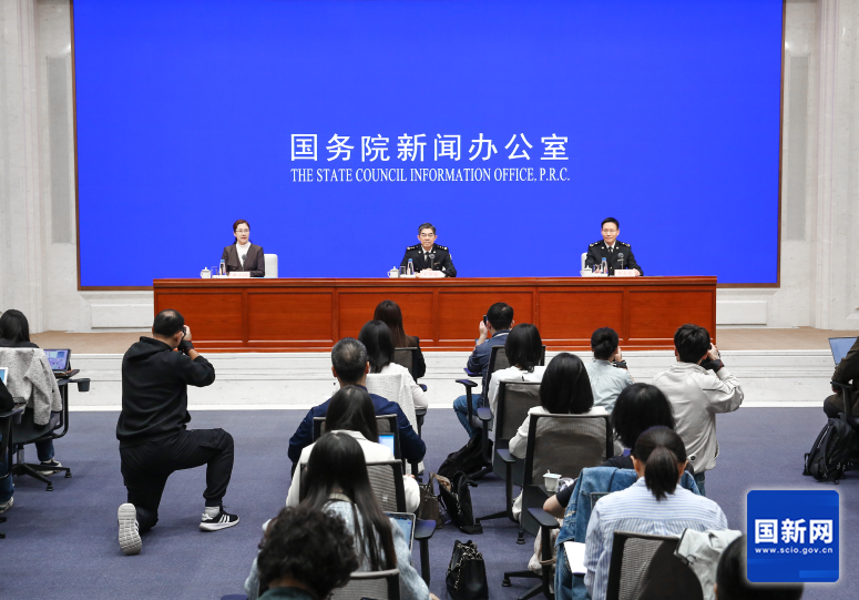 海关总署：部门国度对我国新三样产品加征关税，，，，，，，，这不平正